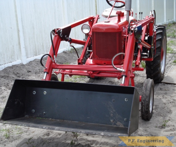 Bill M., Lehigh Acres, FL 1948 Farmall Cub Loader | 1948 farmall cub loader bucket