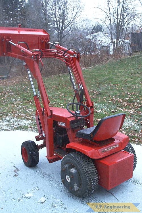 Burt T. in Hallowell, ME loader for Wheel Horse garden tractor | Burt T. in Hallowell, ME built this nice looking loader for his WheelHorse garden tractor 1