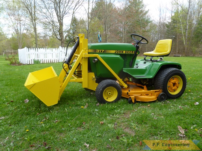 Paul F. - John Deer 317 - Pin-on Mini Payloader | Prototype building May 2020 - View 6