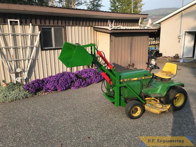 Rick S. in Vernon, British Columbia, Canada - Pin-on Mini Payloader | John Deere 318 - View 4