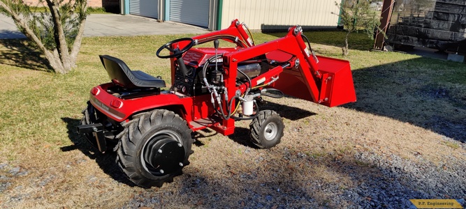 1985 Wheelhorse 310-8 loader by Don A., Thibodaux, LA, hydraulics 