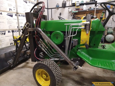 Richard W. from Winchester ID and his JD 140 with pin on mini payloader plumbing from an add.on hydraulic pump