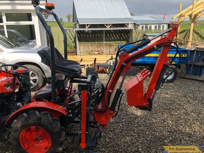 Robert B. in Ireland building his micro hoe for a Kubota B6000 curled side view