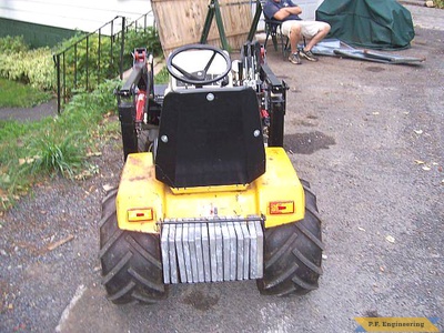 Cub Cadet 1450 Garden Tractor Loader_3