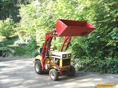 Cub Cadet 149 garden tractor front end loader_1