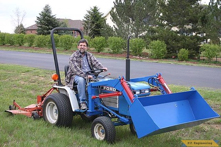 Ford 1220 compact tractor front end loader_2