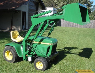 John Deere 210 Garden Tractor Loader_3