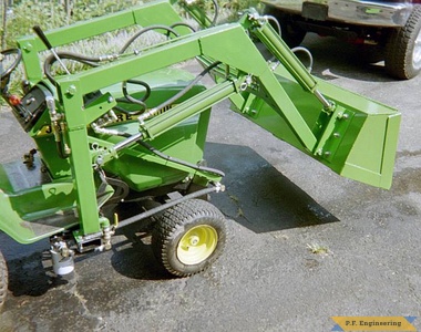 John Deere 317 garden tractor loader_1