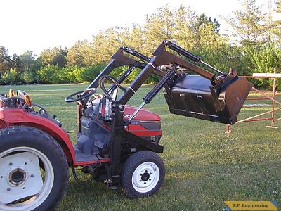 Mitsubishi MT200 compact tractor loader_1