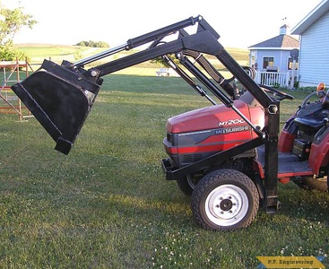 mitsubishi MT200 compact tractor loader_3