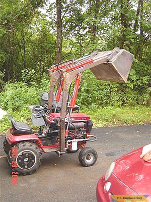 Wheel Horse 310-8 garden tractor loader_2