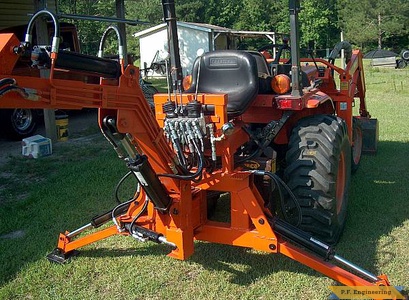 Kubota L3410 compact tractor Micro Hoe_2